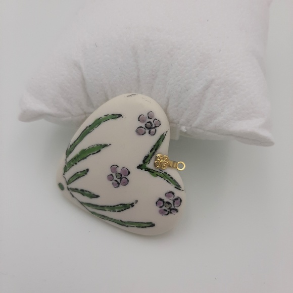 Vintage Monet Heart Shape Pendant - Picture 4 of 5